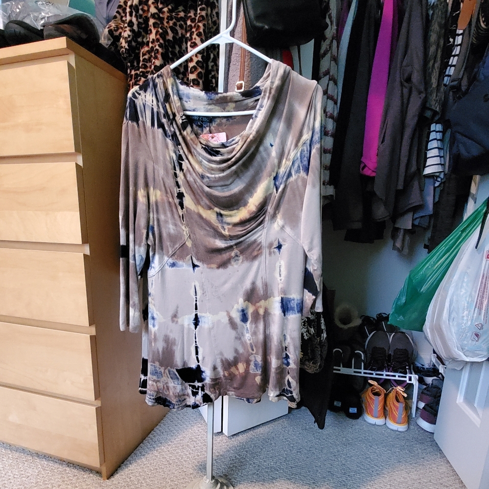 Wms Boho Chic Hot Mama Tie Dye Scoop Neck Tunic